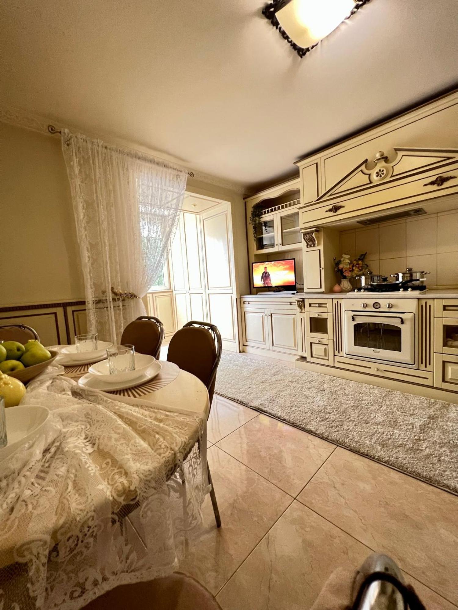 Sweet Large And Beautiful * Ternopil
