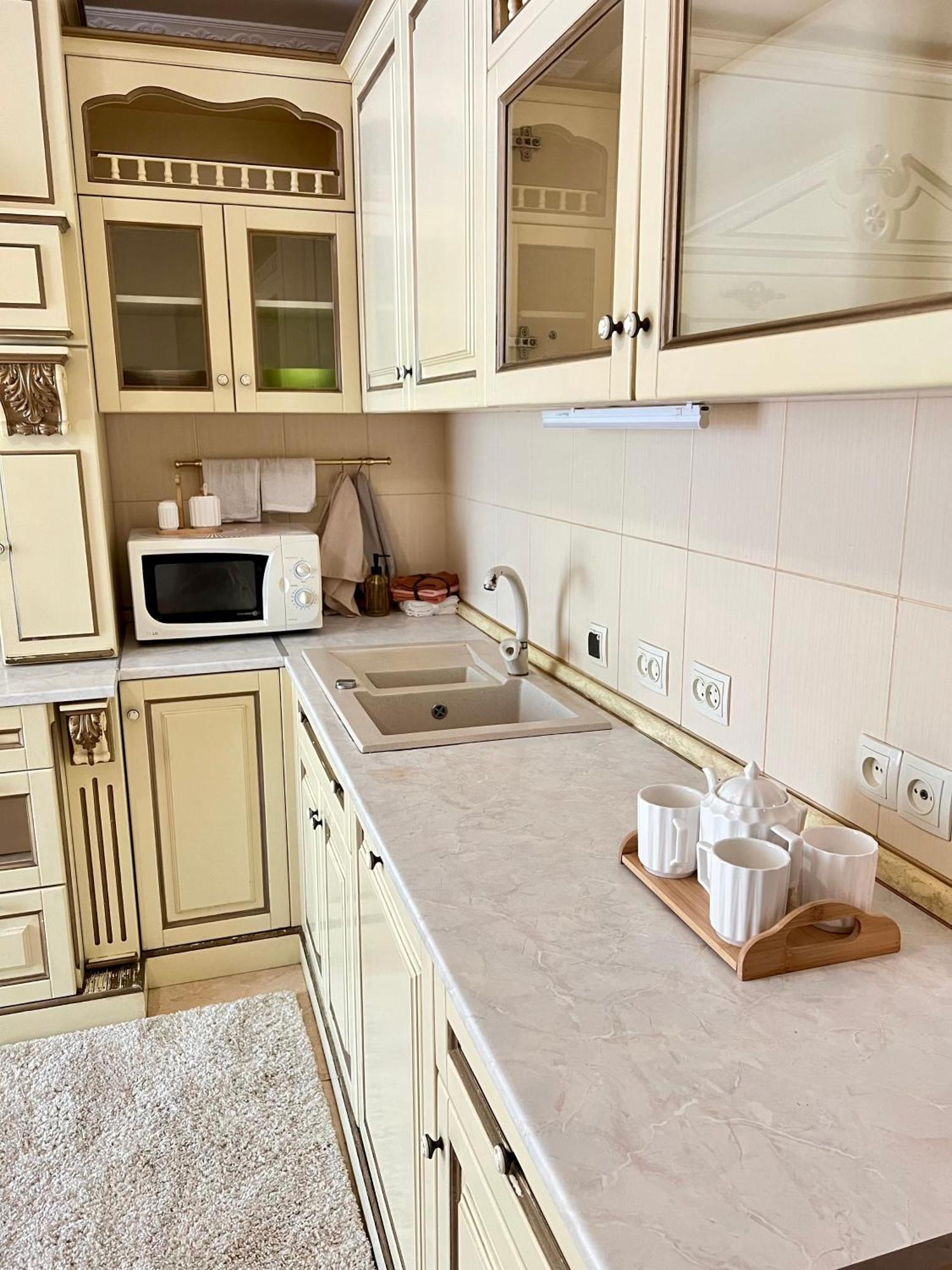 Sweet Large And Beautiful Apartment Ternopil
